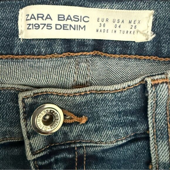 Zara Basic Z1975 Denim Blue Jeans with Distressed Hem and Pom Poms - Picture 3 of 10